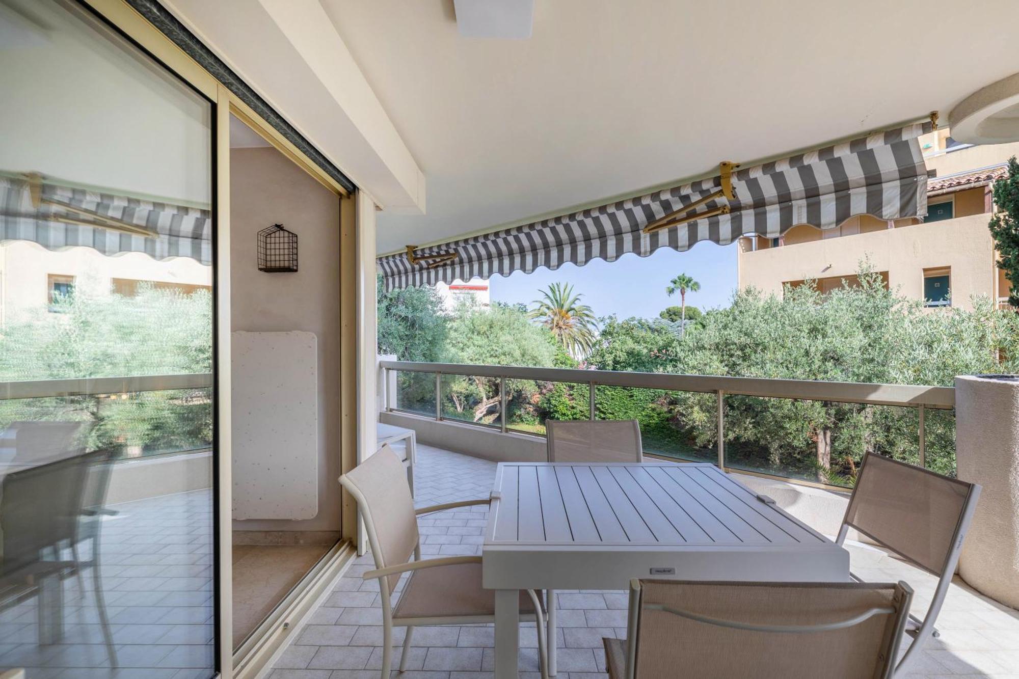 Tanit Piscine, 6 Couchages, Parking Apartment อองทีบส์ ภายนอก รูปภาพ