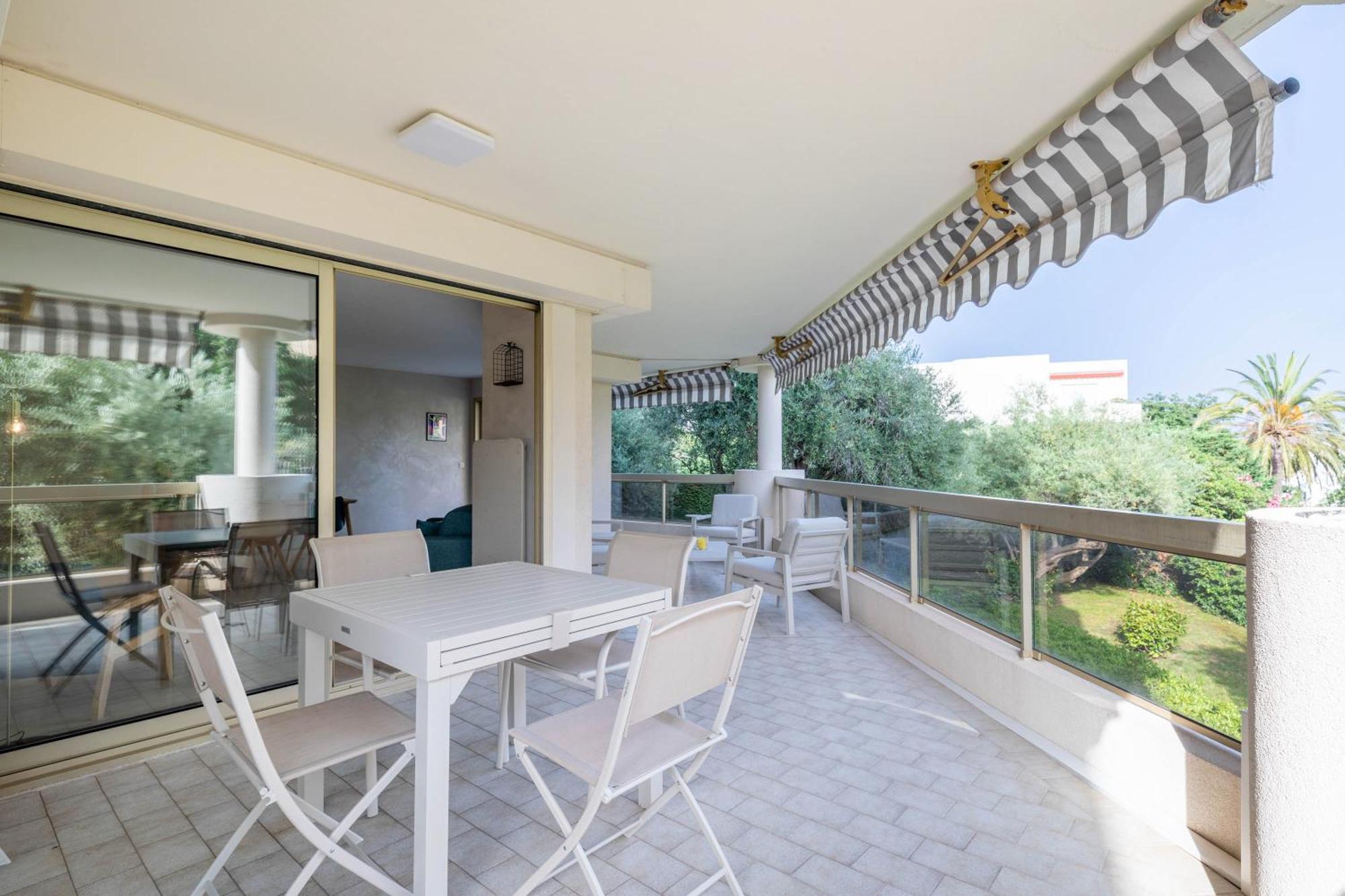 Tanit Piscine, 6 Couchages, Parking Apartment อองทีบส์ ภายนอก รูปภาพ